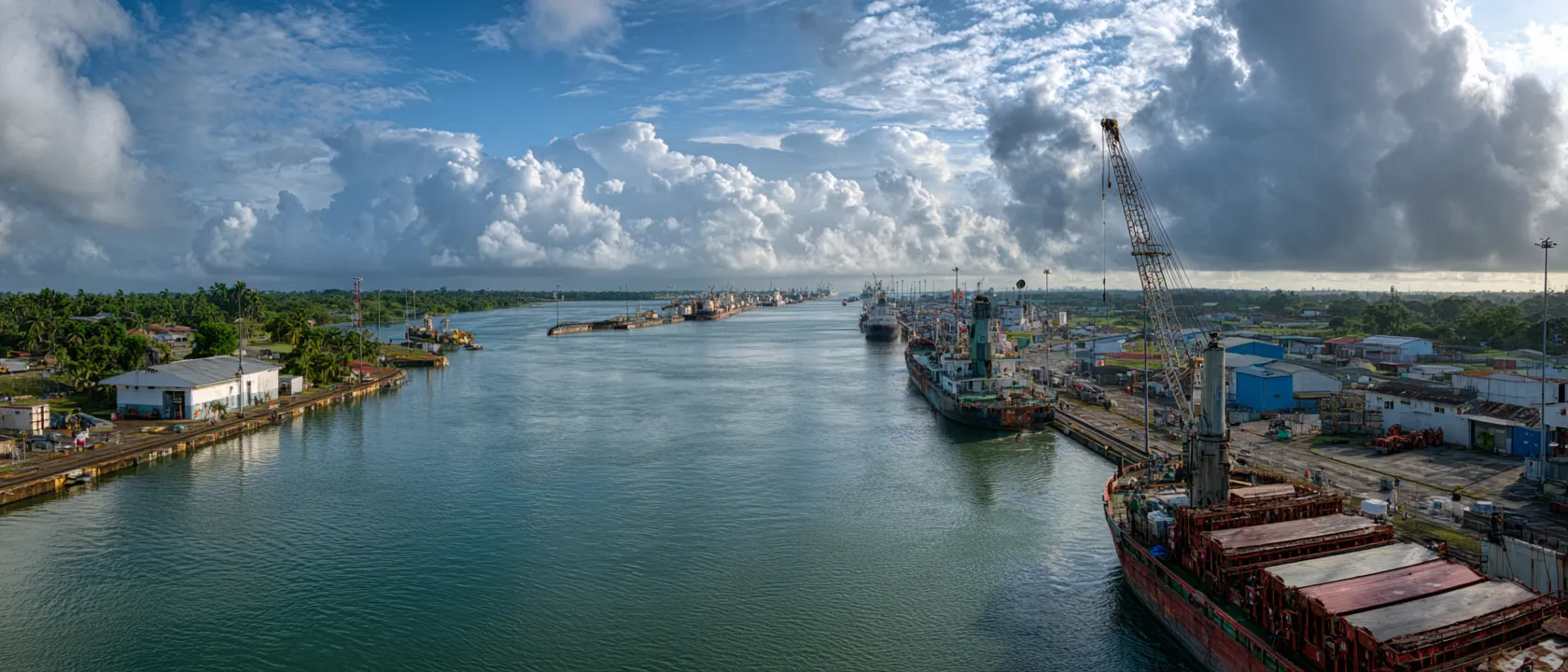 Контейнерный терминал Corozal и нейтралитет Панамского канала